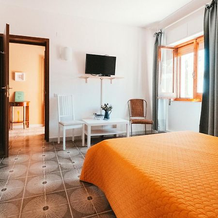 Villa Bella Salmagi - Surya Sardinia Holidays & Yoga Capitana Eksteriør bilde