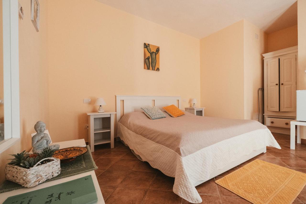 Villa Bella Salmagi - Surya Sardinia Holidays & Yoga Capitana Eksteriør bilde