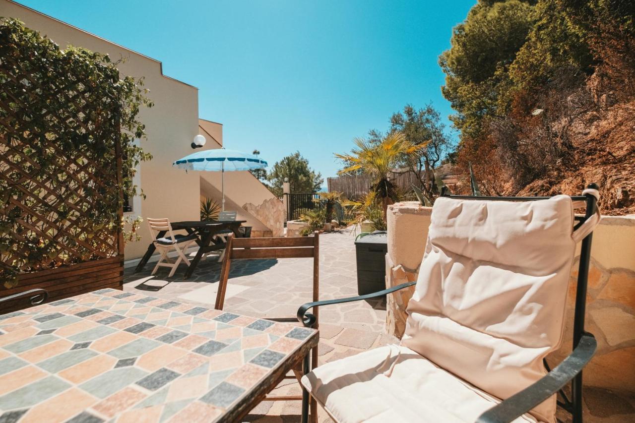 Villa Bella Salmagi - Surya Sardinia Holidays & Yoga Capitana Eksteriør bilde