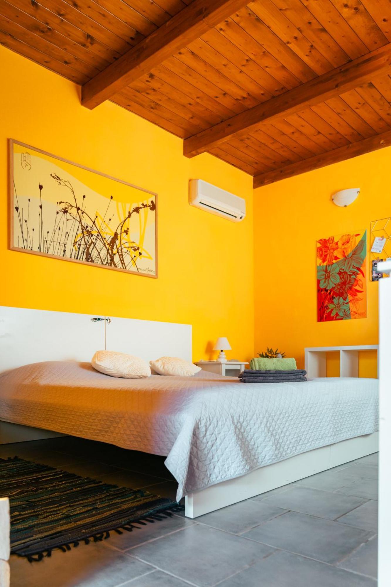 Villa Bella Salmagi - Surya Sardinia Holidays & Yoga Capitana Eksteriør bilde