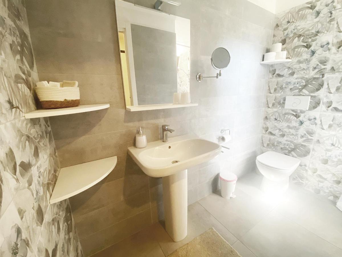 Villa Bella Salmagi - Surya Sardinia Holidays & Yoga Capitana Rom bilde